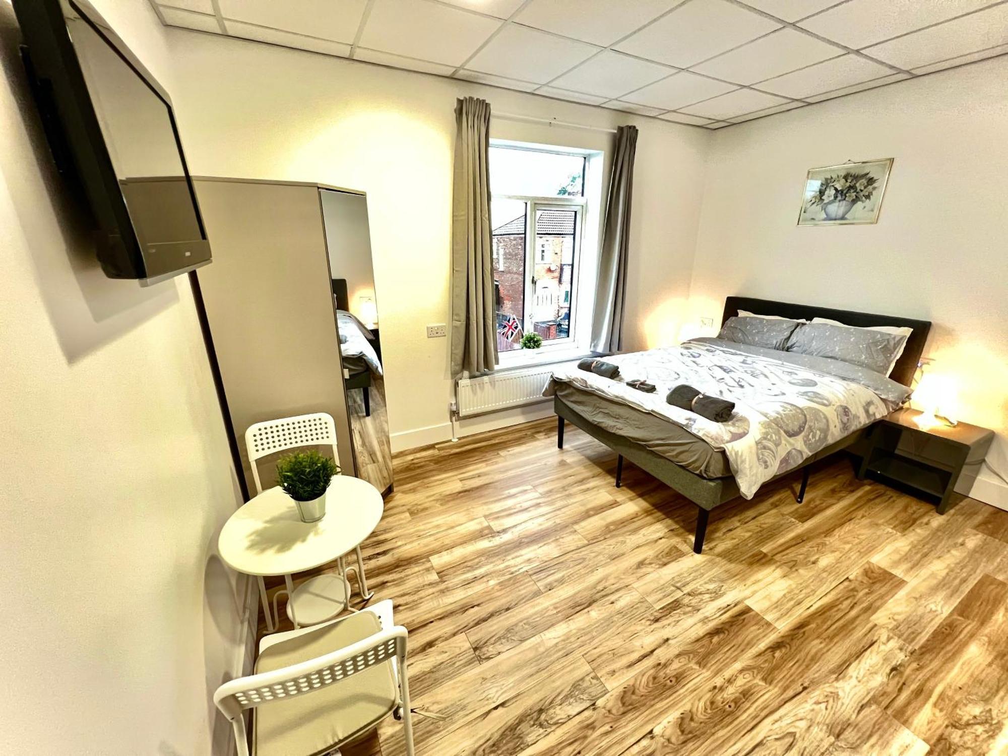 Lux Mancity Stadium Coop Arena, Piccadilly Apartment Manchester